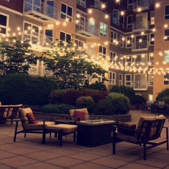 830 Dexter / Lake Union - Image 2