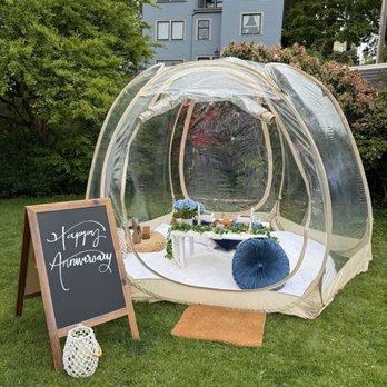 Picnic Party Seattle - Picnic set up for anniversary - Party & Event Planning Near Me - Seattle, Washington Picnic Party Seattle - Picnic set up for anniversary - Party & Event Planning Near Me - Seattle, Washington
