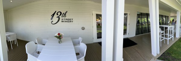 13th Street Winery by null