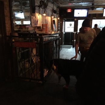 Fools Gold NYC - Service dogs allowed. - Cocktail Bars Near Me - New York, New York Fools Gold NYC - Service dogs allowed. - Cocktail Bars Near Me - New York, New York