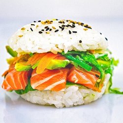 Moji Sushi
