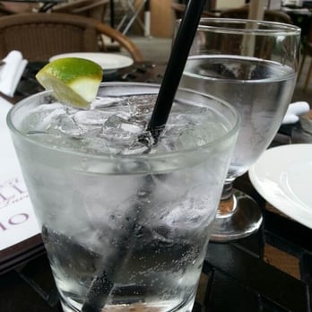 Miller Tavern - Berry Pom Fizz ($3.95) - Seafood Near Me - North York, Ontario