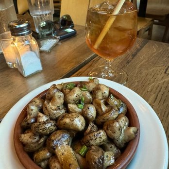 Barcelona Wine Bar - Mushrooms a la Plancha - Tapas/Small Plates Near Me - Miami, Florida
