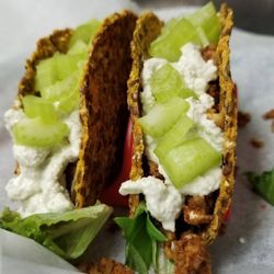 Nucleus Raw Foods - Spicy chikn tacos with blue tahini dressing