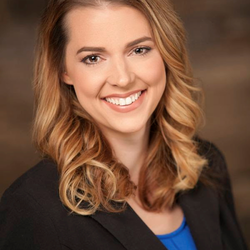Farmers Insurance - Jennifer Ennis