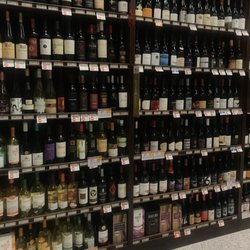 Publix Super Market - Cary - Impressive wine collection