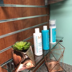 Unveiled Beauty - Moroccan oil