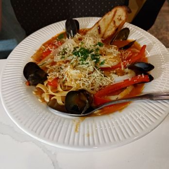 Ocean Paradise Restaurant & Bar - pasta - Seafood Near Me - Fairfax, Virginia