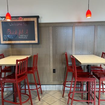 Chick-fil-A - Inside - Fast Food Near Me - Bakersfield, California