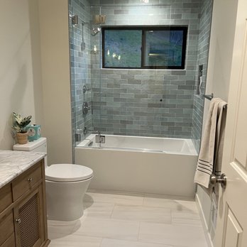 Maldonado Tile & Stone - One of the bathrooms that Maldonado tile completed. - Tiling Near Me - Sonoma, California