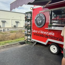 Mas Q Arepa - Nice and clean location