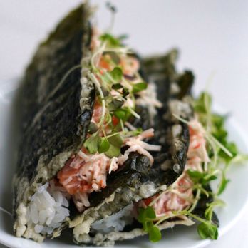 Hay Sushi - fried nori taco, sushi rice, salmon sashimi, onions, crab meat salad, cilantro, garlic mayo - Japanese Near Me - Toronto, Ontario