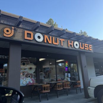 OJ's Donuts House - Store front - Donuts Near Me - Big Bear Lake, California OJ's Donuts House - Store front - Donuts Near Me - Big Bear Lake, California