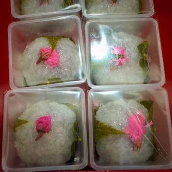 K.Minamoto - Sakura mochi (cherry blossom). You can eat the leaf it is wrapped in as well. Pure delicate, deliciousness! - Desserts Near Me - Honolulu, Hawaii K.Minamoto - Sakura mochi (cherry blossom). You can eat the leaf it is wrapped in as well. Pure delicate, deliciousness! - Desserts Near Me - Honolulu, Hawaii