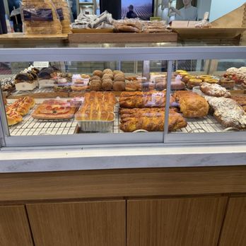 Paris Baguette - Pastries that were all mouth watering - Bakeries Near Me - Torrance, California Paris Baguette - Pastries that were all mouth watering - Bakeries Near Me - Torrance, California