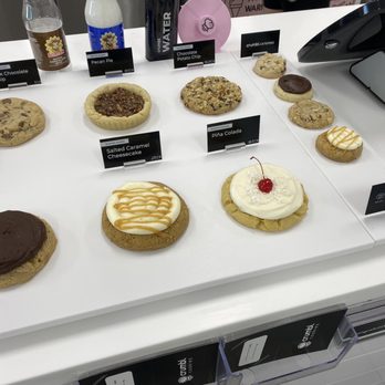 Crumbl - Summerville - They rotate weekly except for the chocolate chip cookie. - Bakeries Near Me - Summerville, South Carolina Crumbl - Summerville - They rotate weekly except for the chocolate chip cookie. - Bakeries Near Me - Summerville, South Carolina