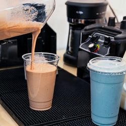 The Juicebox - The JuiceBox Largo nutritious smoothies