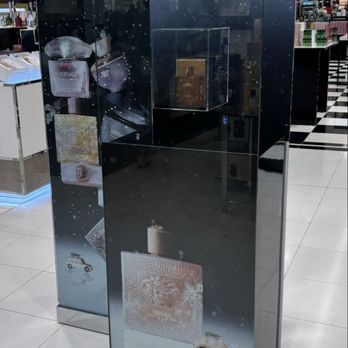 Bloomingdales - Cosmetics & Beauty Supply Near Me - Orlando, Florida