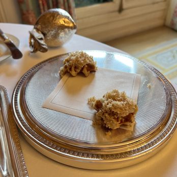 Le Clarence - French Near Me - Paris, 75