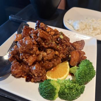 Jade Palace - Lightly breaded orange chicken - Chinese Near Me - Scottsdale, Arizona