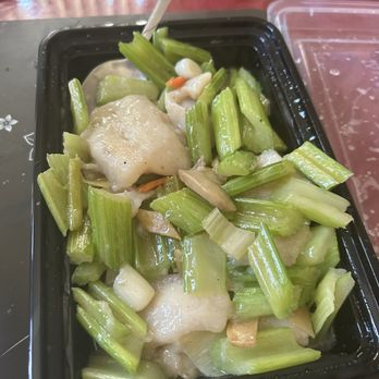 Happy Bee Kitchen - Celery with Fish Filet - Chinese Near Me - Artesia, California