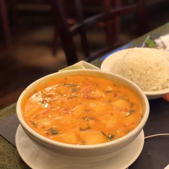 Jardines de Confucio - Cazuela de Scallop with a side of White Rice - Chinese Near Me - Miami, Florida Jardines de Confucio - Cazuela de Scallop with a side of White Rice - Chinese Near Me - Miami, Florida