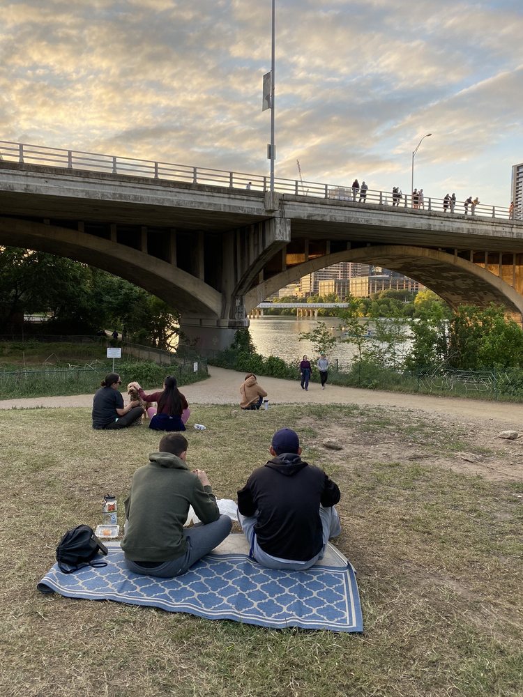 STATESMAN BAT OBSERVATION CENTER 26 Photos & 14 Reviews 305 S