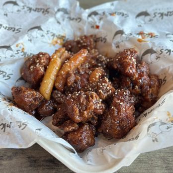 Stark's Hot Chicken - Korean Sweet Pop Chicken - Chicken Wings Near Me - Los Angeles, California Stark's Hot Chicken - Korean Sweet Pop Chicken - Chicken Wings Near Me - Los Angeles, California