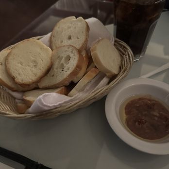 Gianni's Ristorante Italiano - Pizza Near Me - Everett, Washington