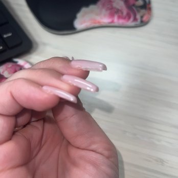 16th St Nails & Spa - Uneven acrylic application. - Waxing Near Me - Phoenix, Arizona 16th St Nails & Spa - Uneven acrylic application. - Waxing Near Me - Phoenix, Arizona