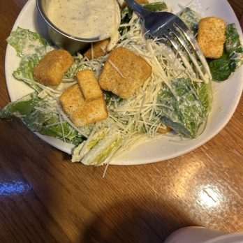 Outback Steakhouse - Salad was old ): - Steakhouses Near Me - Anderson, South Carolina