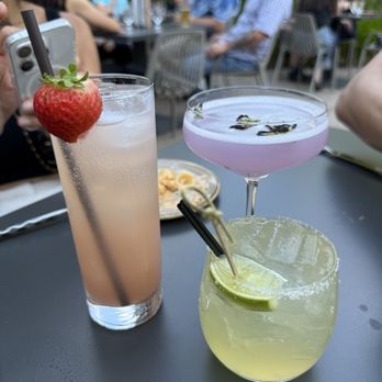 Fireside Lounge - Wine Bars Near Me - Woodinville, Washington