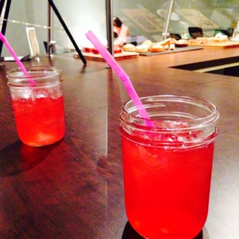 Vespr Coffeebar - Hibiscus tea and spiced lemonade - Coffee & Tea Near Me - Orlando, Florida
