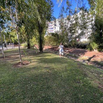 Parque dos Poetas - Parks Near Me - Paço de Arcos, 11