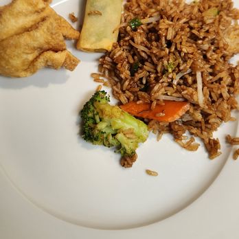 China Doll Restaurant - Crab rangoon, veggie egg roll and veggie fried rice - Chinese Near Me - Houston, Texas China Doll Restaurant - Crab rangoon, veggie egg roll and veggie fried rice - Chinese Near Me - Houston, Texas