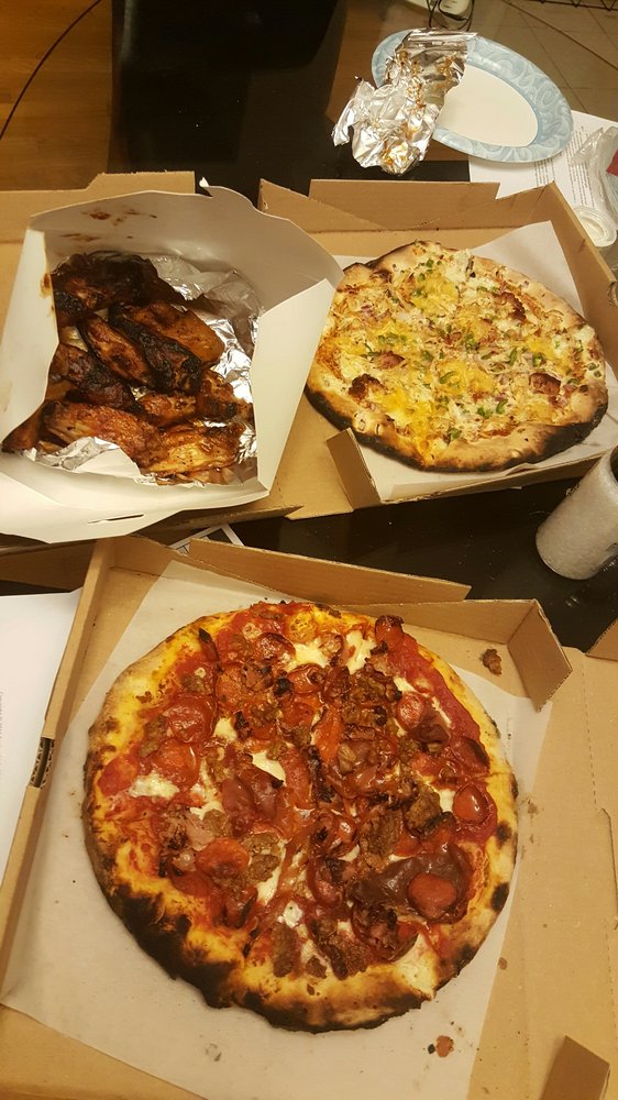 ATOWN PIZZA CLOSED 109 Photos & 398 Reviews 17060 E Quincy Ave