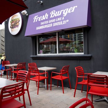 Fresh Burger - tables and chairs outside a restaurant - Burgers Near Me - Toronto, Ontario Fresh Burger - tables and chairs outside a restaurant - Burgers Near Me - Toronto, Ontario