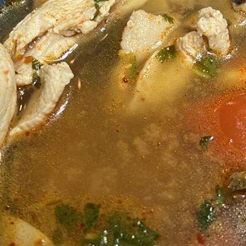 Kin Long Beach - Tom Yum - Thai Near Me - Long Beach, California