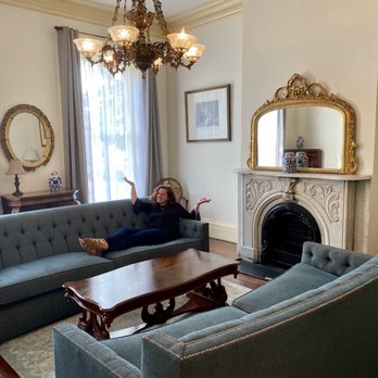 Linden Row Inn - New favorite couches! - Hotels Near Me - Richmond, Virginia Linden Row Inn - New favorite couches! - Hotels Near Me - Richmond, Virginia