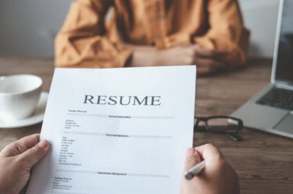 Career Coaching! - Wine Country Resumes is here to help you set achievable short-term and long-term career goals!
We will help you develop a personal branding strategy that aligns with your career objectives. It is also very important to create effective networking plans and provide ongoing support to help you achieve your
career goals. We look forward to working together on your goals! Give us a call today. Career Coaching! - Wine Country Resumes is here to help you set achievable short-term and long-term career goals!
We will help you develop a personal branding strategy that aligns with your career objectives. It is also very important to create effective networking plans and provide ongoing support to help you achieve your
career goals. We look forward to working together on your goals! Give us a call today.
