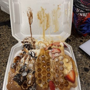 Mama Lama - 3x waffle pops (Oreo, strawberry churro, pumpkin pie) $20 (instagram: @issa.cheatday) - Desserts Near Me - Dallas, Texas Mama Lama - 3x waffle pops (Oreo, strawberry churro, pumpkin pie) $20 (instagram: @issa.cheatday) - Desserts Near Me - Dallas, Texas