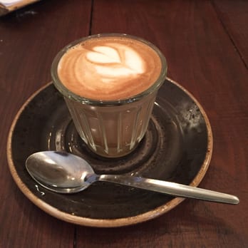 Roamers - cortado - Cafes Near Me - Berlin, BE