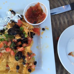 Barker's Island Boathouse Restaurant - Amazing nachos