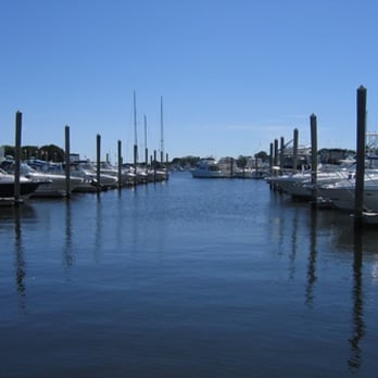 Safe Harbor Greenwich Bay - Marinas Near Me - Warwick, Rhode Island