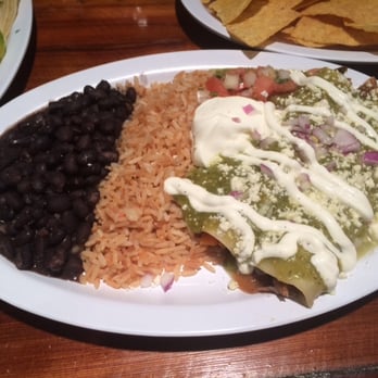 Tenoch Mexican - Enchiladas Verdes Con Pollo - Mexican Near Me - Boston, Massachusetts