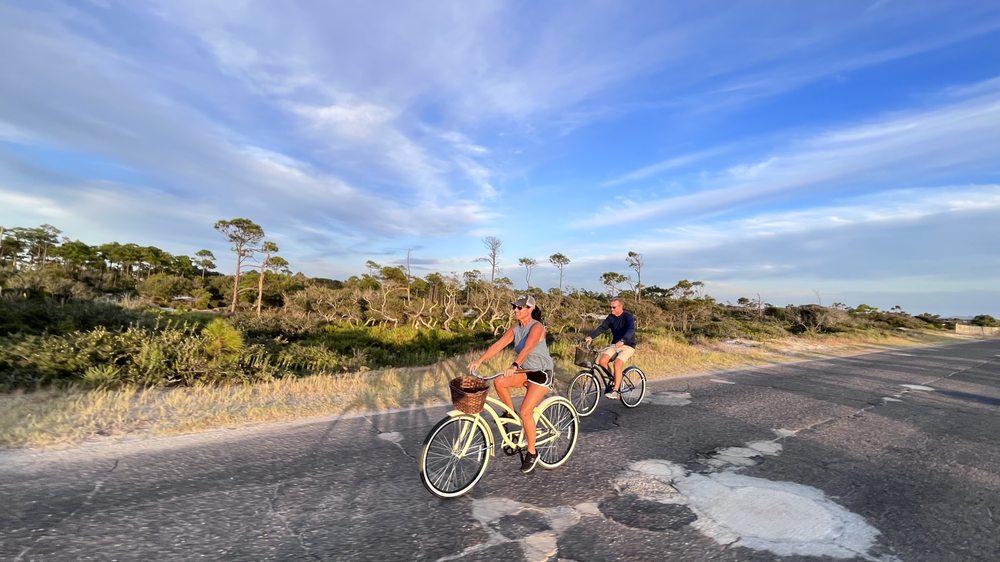 BIKES, BAGELS, & BREW - Updated June 2024 - 10 Photos - 6530 Thomas Dr