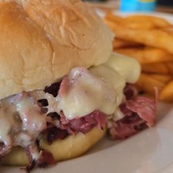 The 4's Sports Pub - Pastrami