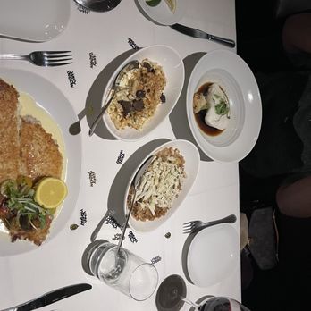 Eddie V's Prime Seafood - Seafood Near Me - Charlotte, North Carolina