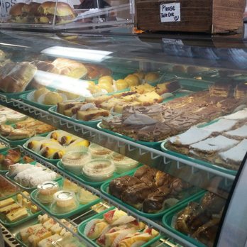 Marlin's Bakery - yummy - Bakeries Near Me - Miami, Florida