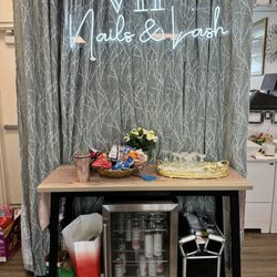 VIP Nails & Lash - Snack bar, soda, mimosas, wine available upon request